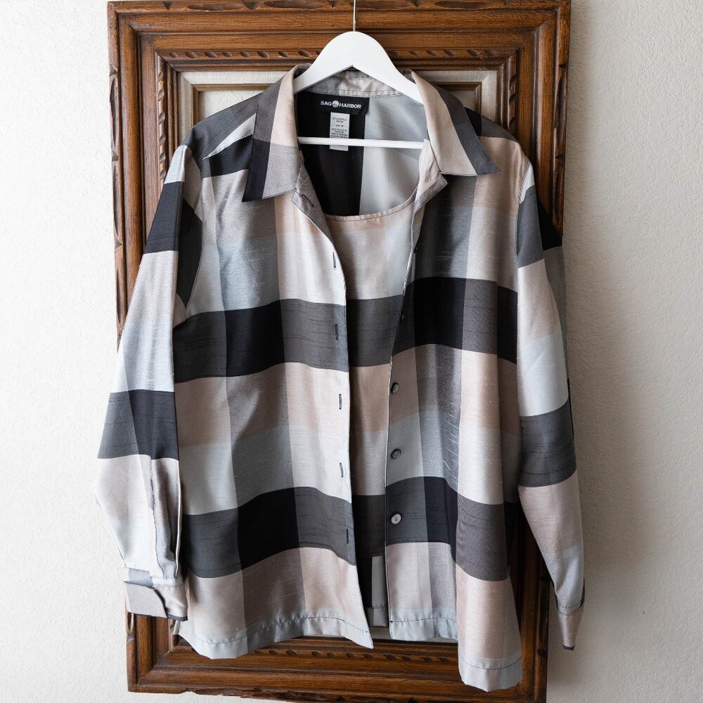 Sag Harbor Mock 2-Piece Top Size 18 Long Sleeve Button Front Blouse & Tank Look